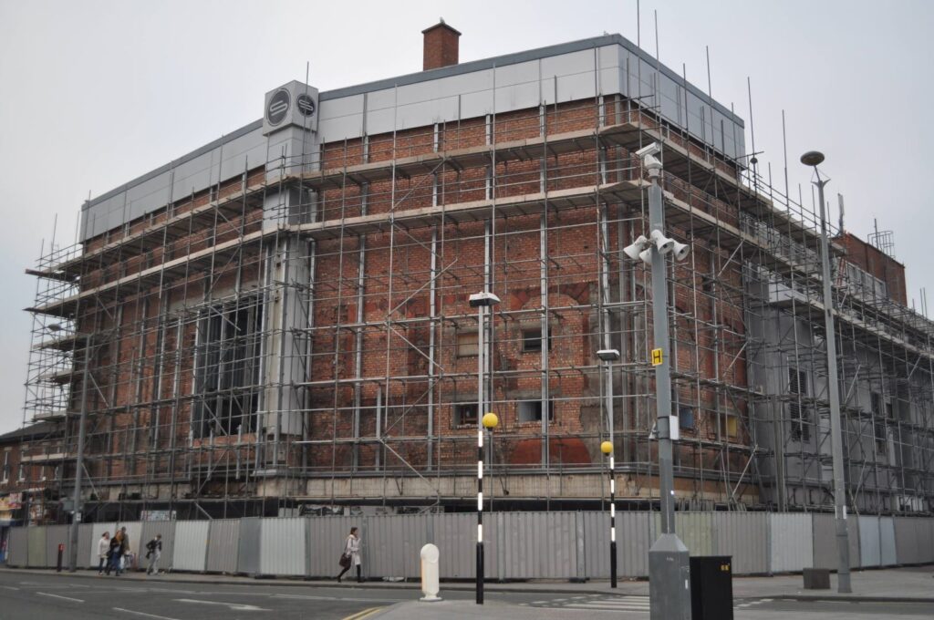 Demolition of the Syndicate Nightclub. Photo: Juliette Gregson