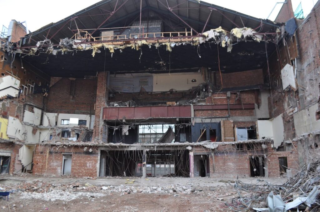 Demolition of the Syndicate Nightclub. Photo: Juliette Gregson