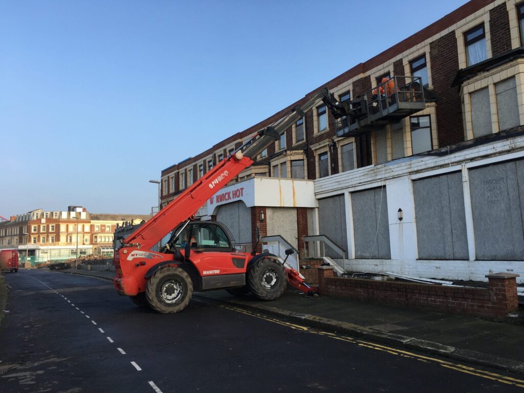 Demolition of Warwick Hotel at Blackpool South Shore