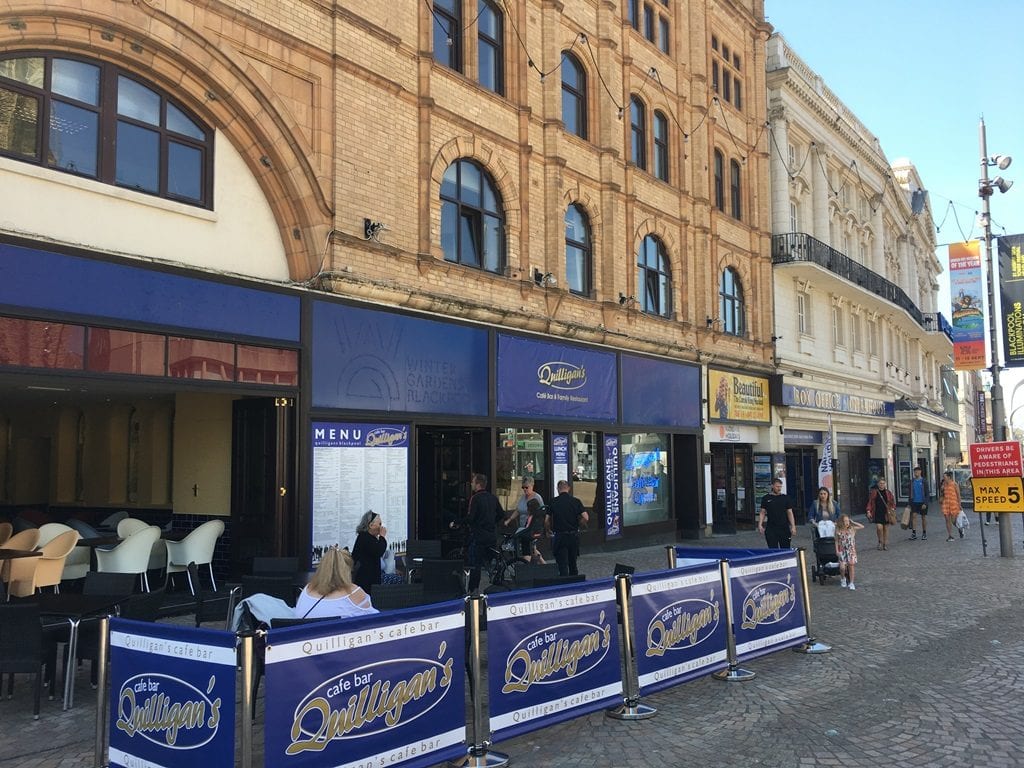Outside seating at pavement cafes