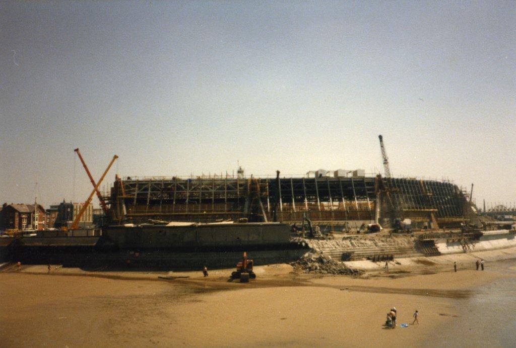 Building the Sandcastle Waterpark