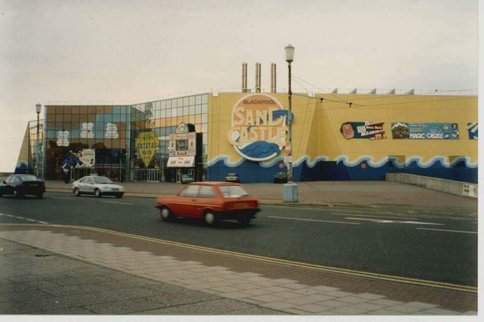 Early photo of the Sandcastle Waterpark