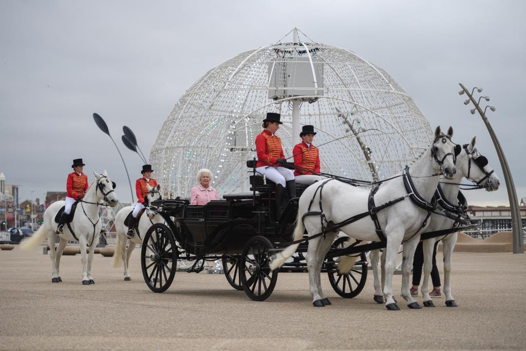 See the Queen in Blackpool