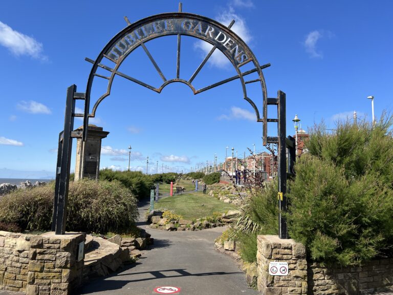 View through main gates at Jubilee Gardens, summer 2022