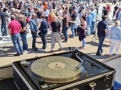 Dancing on the Carpet