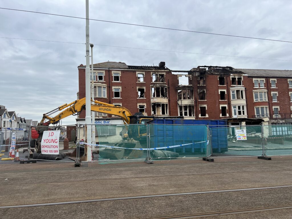 Thursday 27 April 2023 - demolition of New Hacketts begins