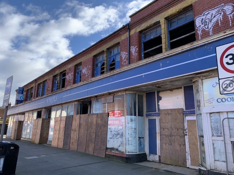 Now derelict Woolworths at Waterloo Road