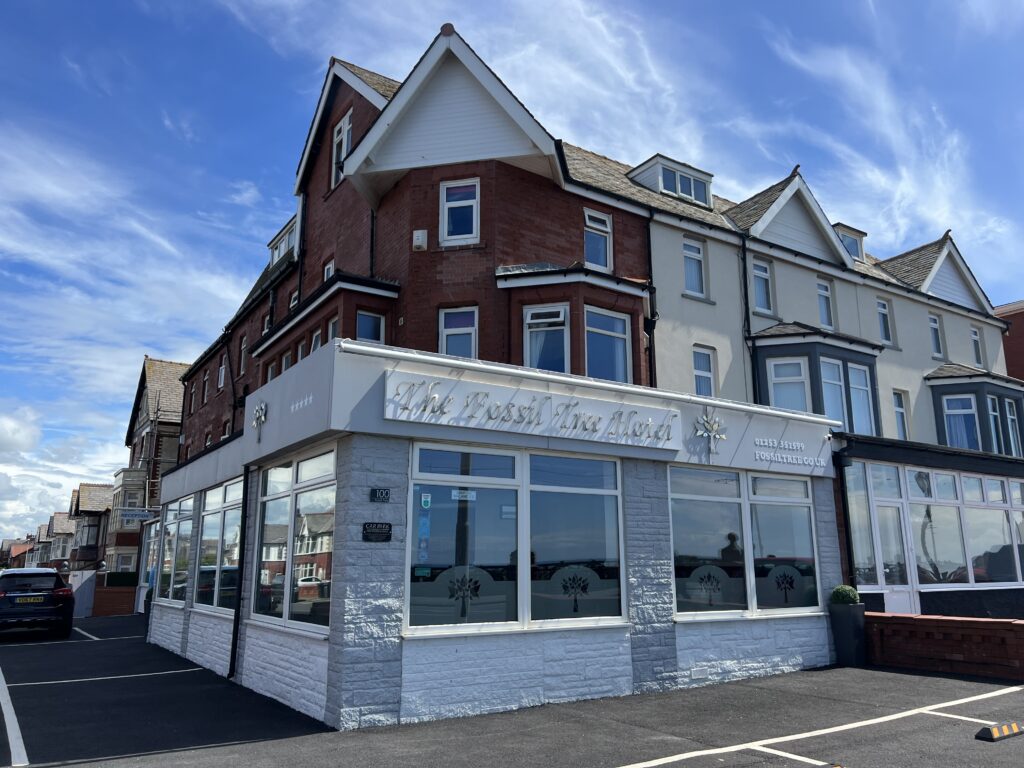 Best of the Best - the award winning Fossil Tree - seafront hotels in Blackpool north shore