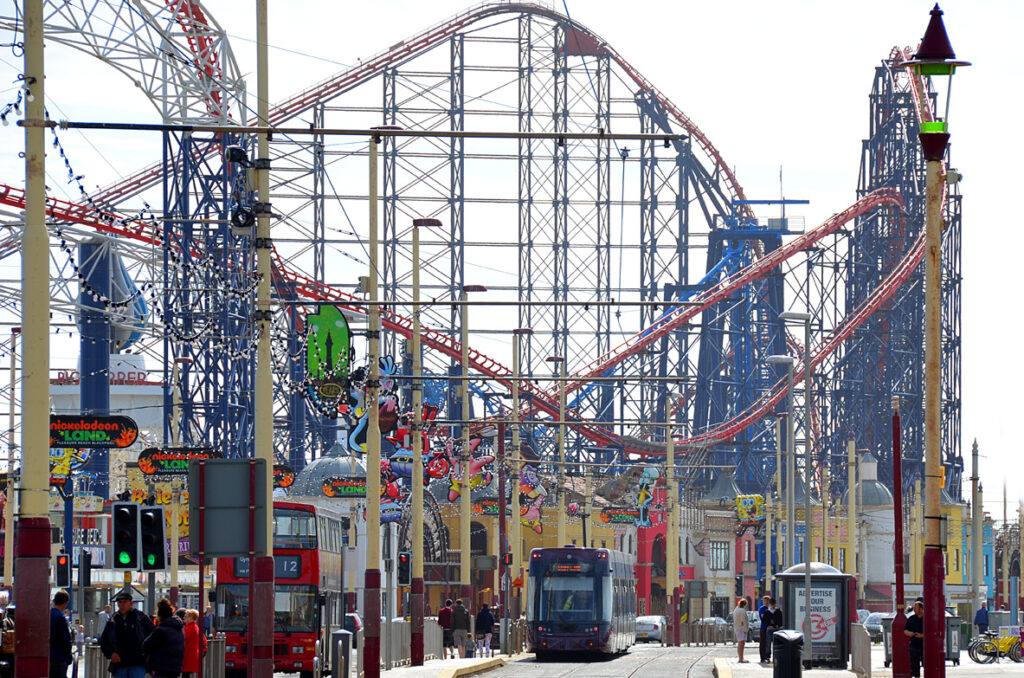 Looking at all the rides along the promenade