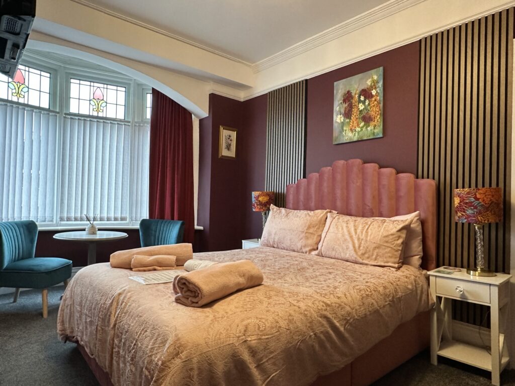 Sunnydale Bed and Breakfast, King George Avenue, Blackpool